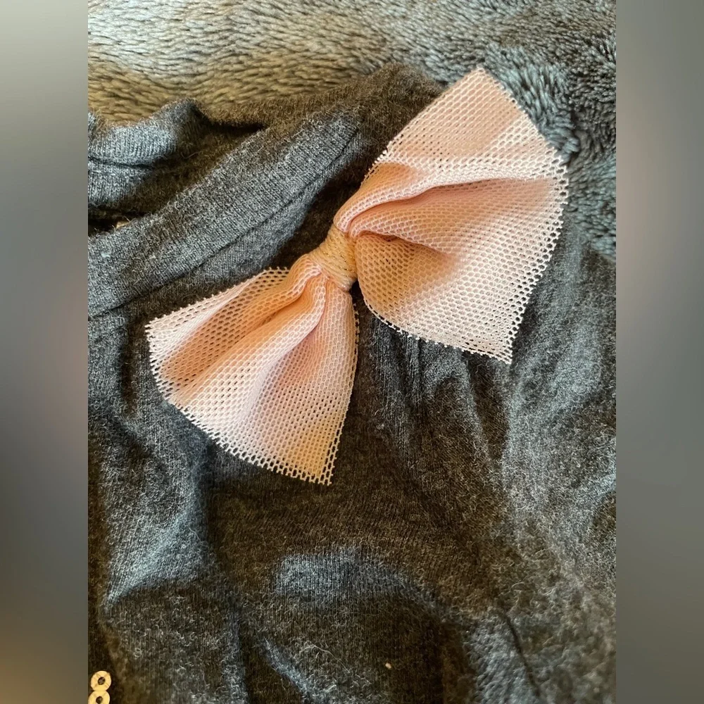 Bundle of 3: NWOT headband + “Ooh la la” shirt,dark gray & light pink size 6-9M
